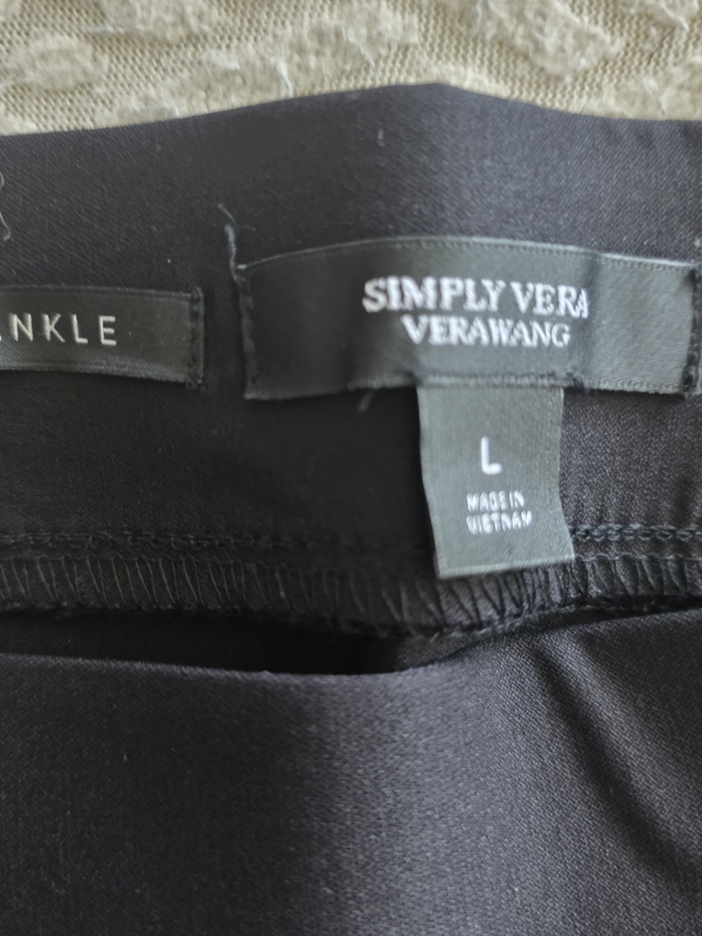 Simply Vera Vera Wang Black Skinny Ankle Pants - Picture 2 of 4